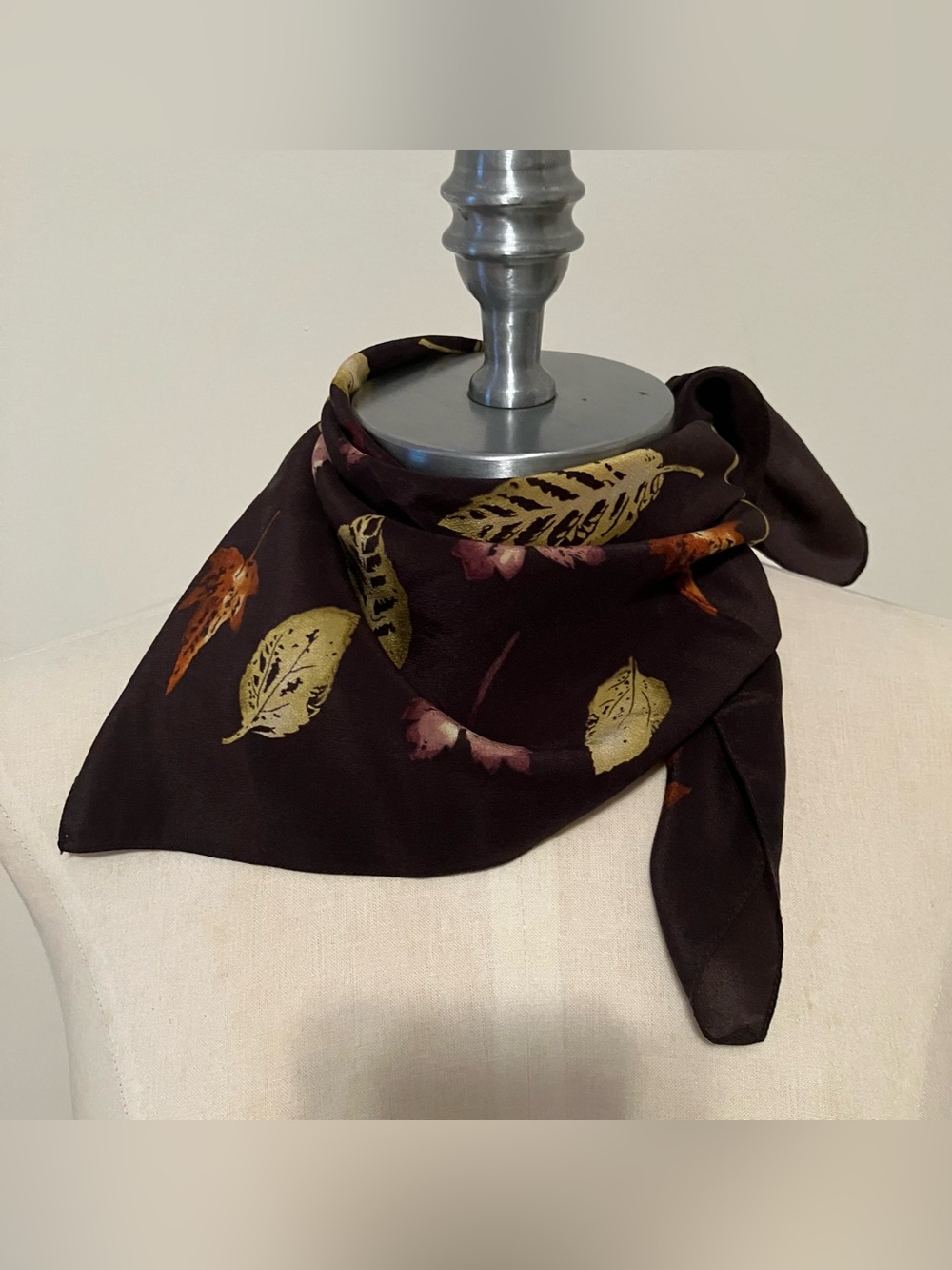 VTG Gap 100% Silk Chiffon 19” Square Scarf Brown Autumn Leaves Old Money Preppy